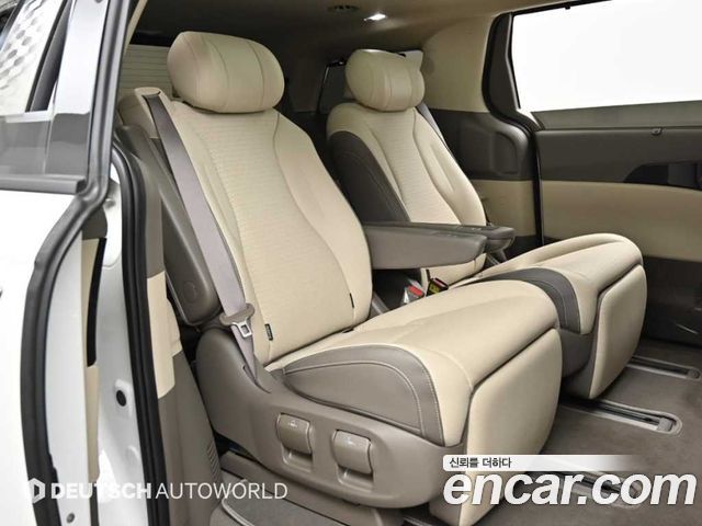 Kia Carnival (IV) Gasoline 7-Seater Signature 2025 — фото 16