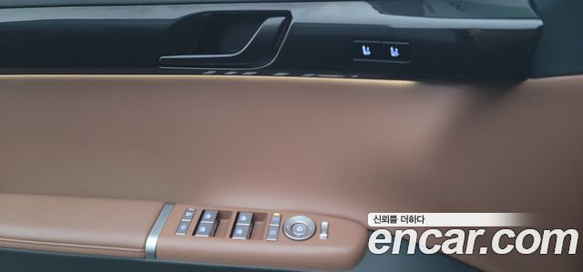 Hyundai Grandeur (GN7) 3.5 Gasoline 2WD Exclusive 2023 — фото 21
