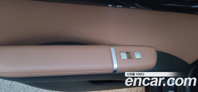 Hyundai Grandeur (GN7) 3.5 Gasoline 2WD Exclusive 2023 — фото 22