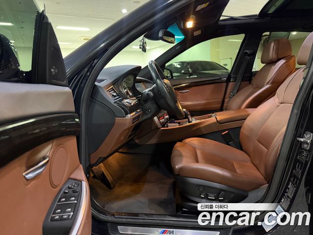 BMW 5 Series GT (F07) GT 50i xDrive 2012 — фото 7