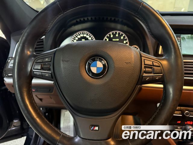 BMW 5 Series GT (F07) GT 50i xDrive 2012 — фото 10