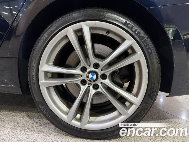 BMW 5 Series GT (F07) GT 50i xDrive 2012 — фото 24