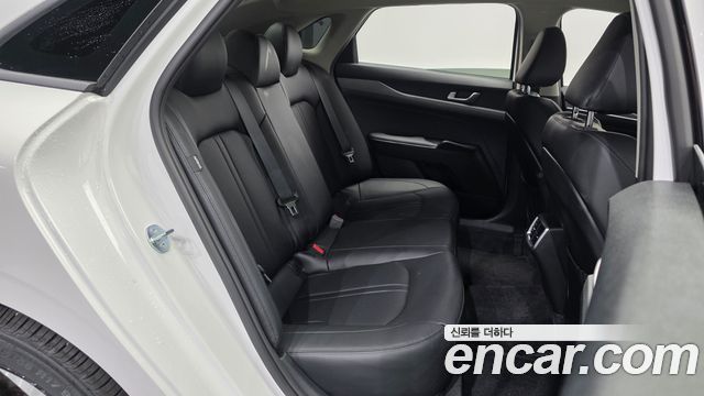 Kia K5 (III) 2.0 Prestige 2025 — фото 12