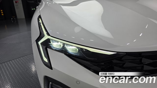 Kia K5 (III) 2.0 Prestige 2025 — фото 22