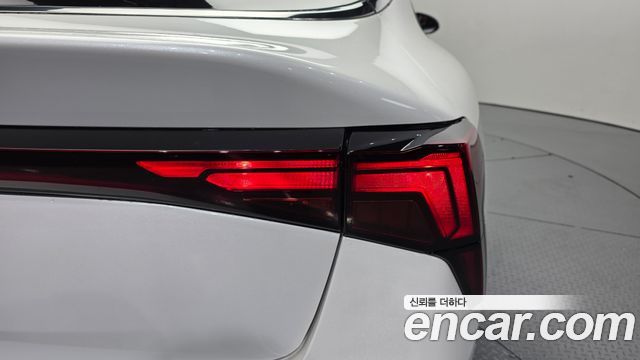 Kia K5 (III) 2.0 Prestige 2025 — фото 23