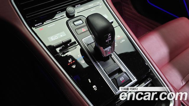 Porsche Panamera (971) 4.0 GTS 2019 — фото 9
