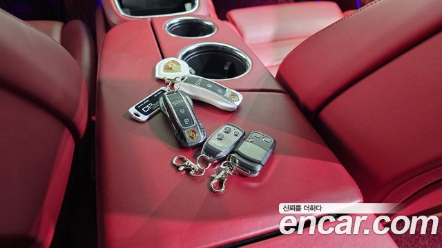 Porsche Panamera (971) 4.0 GTS 2019 — фото 16