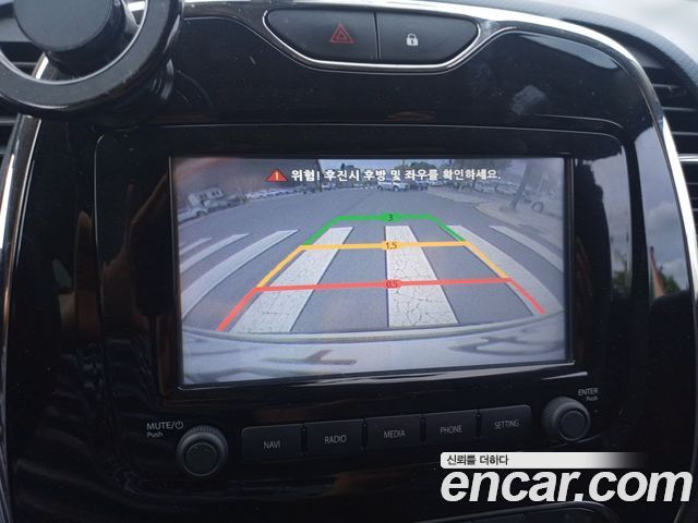 Renault Korea QM3 RE 2015 — фото 9