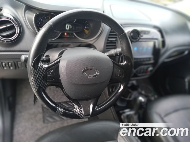 Renault Korea QM3 RE 2015 — фото 17