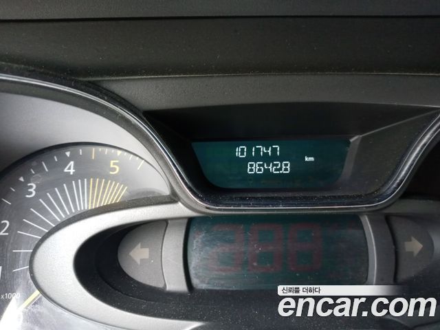 Renault Korea QM3 RE 2015 — фото 23