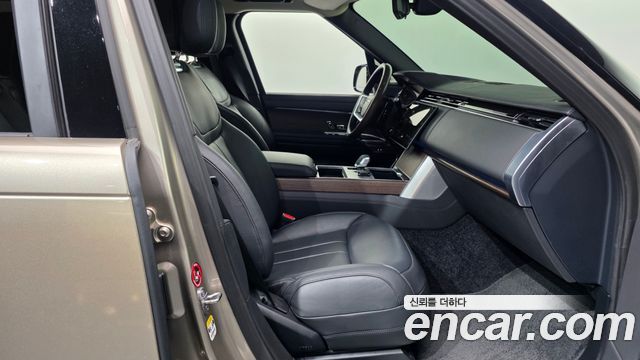 Land Rover Range Rover (V) P530 Autobiography Long Wheel Base 2024 — фото 15