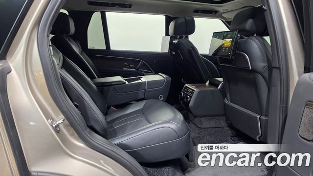 Land Rover Range Rover (V) P530 Autobiography Long Wheel Base 2024 — фото 16