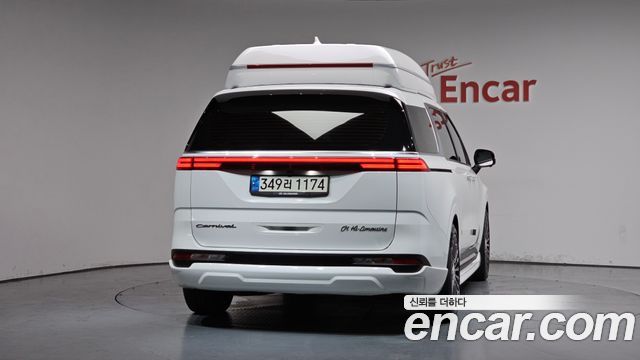 Kia Carnival (IV) Gasoline 9-seater Limousine(Special vehicle) 2021 — фото 4