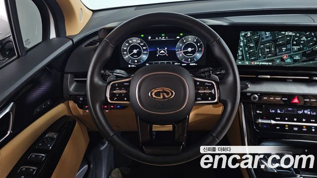 Kia Carnival (IV) Gasoline 9-seater Limousine(Special vehicle) 2021 — фото 13