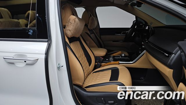 Kia Carnival (IV) Gasoline 9-seater Limousine(Special vehicle) 2021 — фото 26