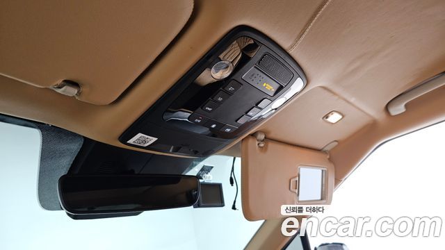 Kia Carnival (IV) Gasoline 9-seater Limousine(Special vehicle) 2021 — фото 28