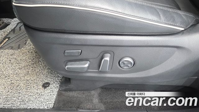 Hyundai Palisade Gasoline 3.8 2WD Prestige 2023 — фото 31