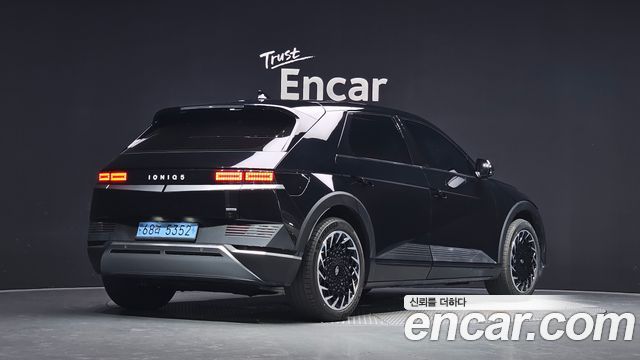 Hyundai Ioniq 5 Long Range AWD Exclusive 2023 — фото 2