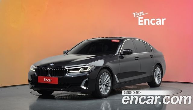 BMW 5 Series (G30) 530i Luxury