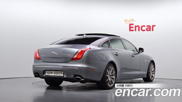 Jaguar XJ 3.0 SC AWD Premium Luxury LWB X351 2015 — фото 2