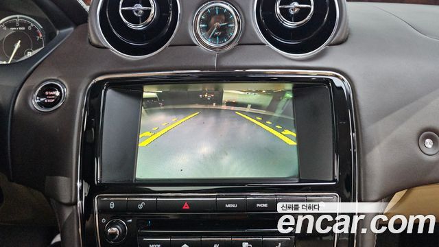 Jaguar XJ 3.0 SC AWD Premium Luxury LWB X351 2015 — фото 13