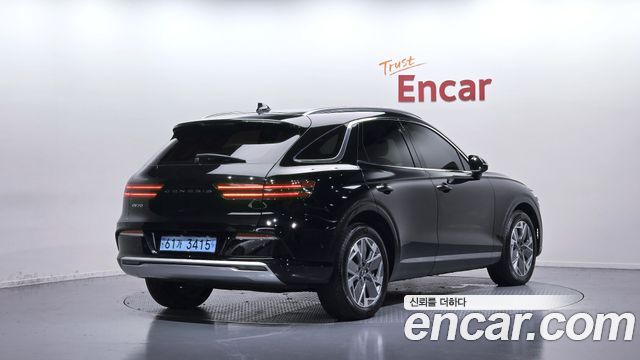 Genesis Electrified (GV70) e-AWD 2022 — фото 2