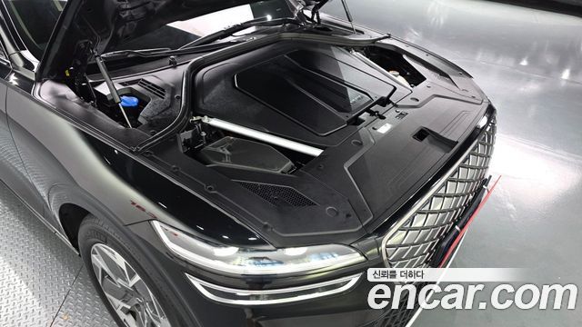 Genesis Electrified (GV70) e-AWD 2022 — фото 6