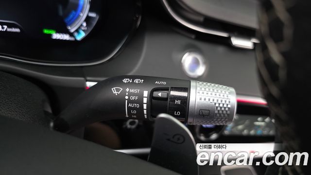 Genesis Electrified (GV70) e-AWD 2022 — фото 28