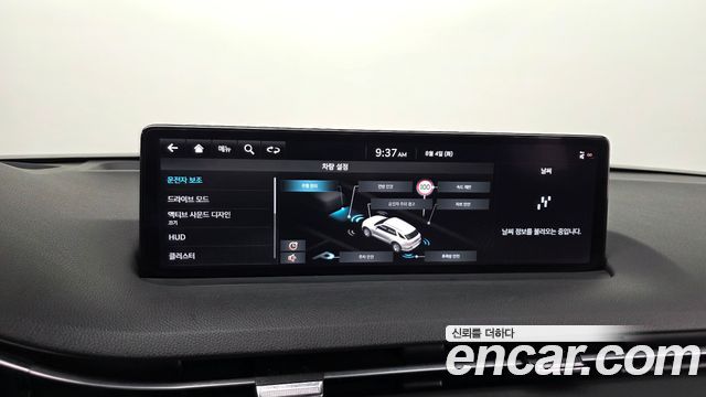 Genesis Electrified (GV70) e-AWD 2022 — фото 32