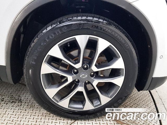 Renault Korea QM6 Diesel 2WD RE Signature 2017 — фото 24