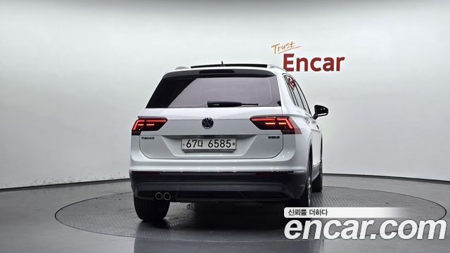 Volkswagen Tiguan (II) 2.0 TDI 4Motion Prestige 2018 — фото 4