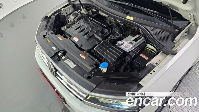 Volkswagen Tiguan (II) 2.0 TDI 4Motion Prestige 2018 — фото 6