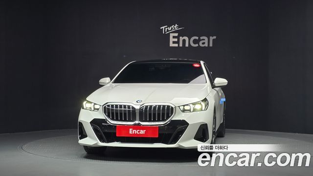BMW 5 Series (G60) 520i M Sport 2026 — фото 3