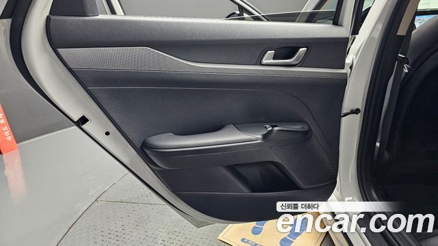Kia K5 (III) 2.0 LPI(Renter car) Strandard 2023 — фото 25