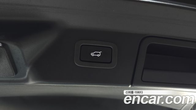 Land Rover Range Rover Velar 3.0 P400 R-Dynamic HSE 2021 — фото 17