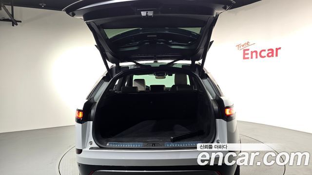 Land Rover Range Rover Velar 3.0 P400 R-Dynamic HSE 2021 — фото 18