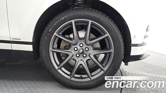 Land Rover Range Rover Velar 3.0 P400 R-Dynamic HSE 2021 — фото 21