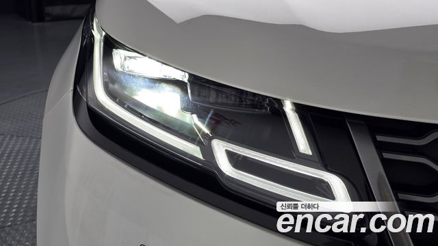 Land Rover Range Rover Velar 3.0 P400 R-Dynamic HSE 2021 — фото 22