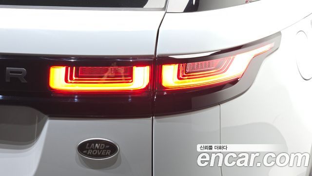 Land Rover Range Rover Velar 3.0 P400 R-Dynamic HSE 2021 — фото 23