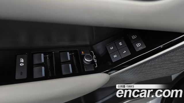 Land Rover Range Rover Velar 3.0 P400 R-Dynamic HSE 2021 — фото 27