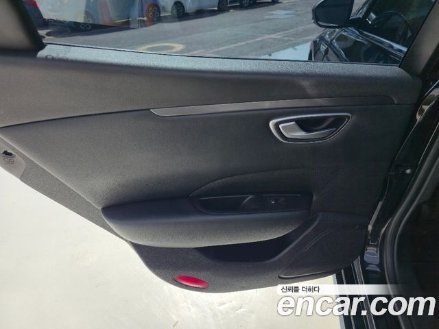 Renault Korea SM6 2.0 Prime SE 2019 — фото 21