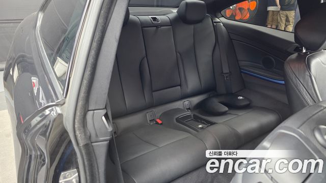 BMW 4 Series (F32) 420d M Sport Coupe 2015 — фото 11