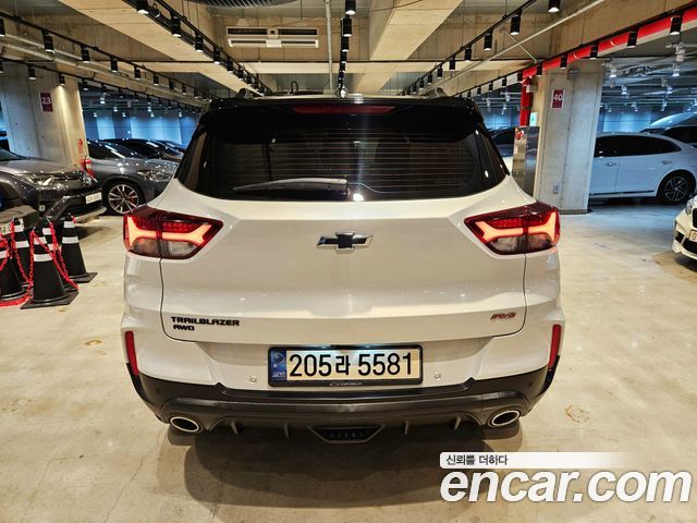 Chevrolet Trailblazer 1.3 Turbo 4WD RS 2023 — фото 4