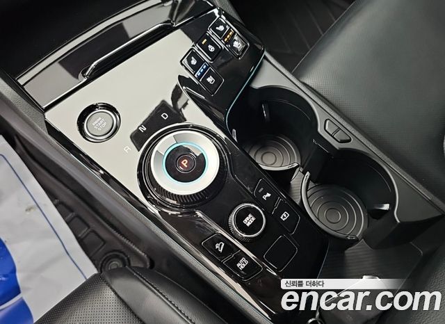Kia Sportage (V) LPG 2.0 2WD Signature Gravity 2023 — фото 8