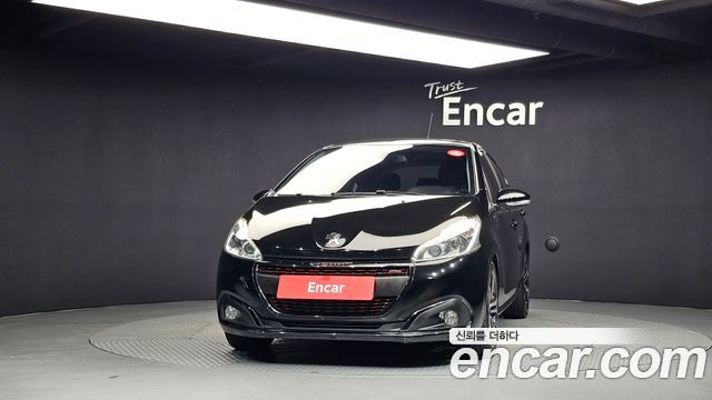 Peugeot 208 1.6 BlueHDi GT Line 5door 2019 — фото 3