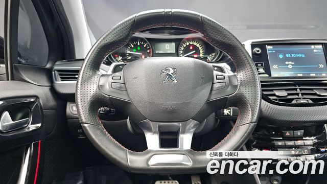 Peugeot 208 1.6 BlueHDi GT Line 5door 2019 — фото 13