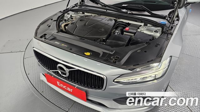 Volvo S90 D5 AWD Momentum 2017 — фото 6