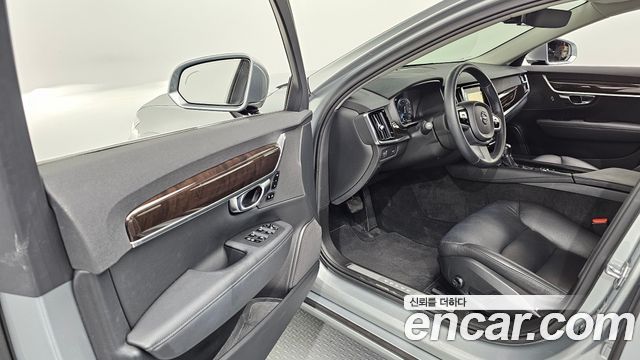 Volvo S90 D5 AWD Momentum 2017 — фото 10