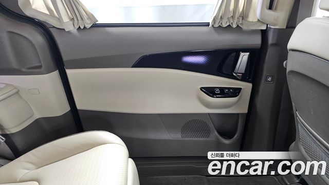 Kia Carnival (IV) Diesel 7-Seater Hi-Limousine Signature 2021 — фото 25