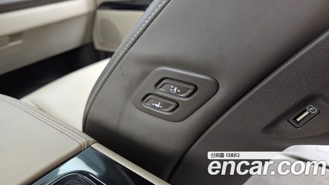 Kia Carnival (IV) Diesel 7-Seater Hi-Limousine Signature 2021 — фото 30